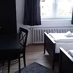 호스텔 Gz *