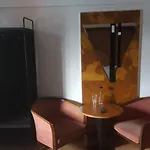 Hostal Gz *